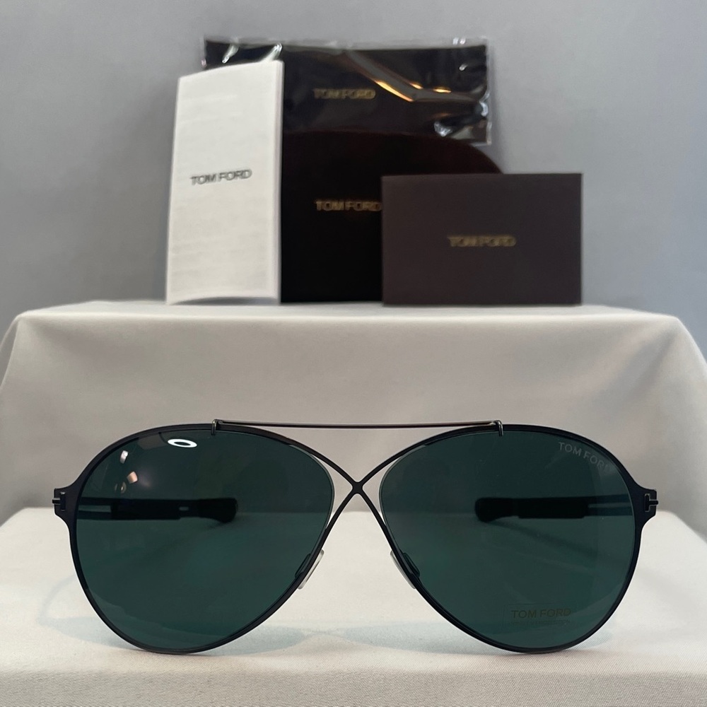 Tom Ford TF828 Rocco Aviator Sunglasses Ruthenium with Smoke Green Lenses